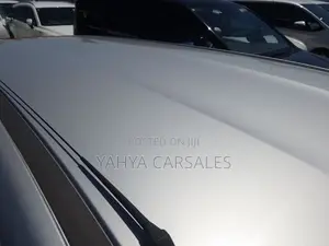Nissan 100 2019 Silver
