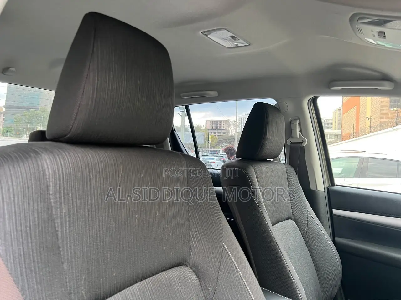 Toyota Hilux 2022 Brown