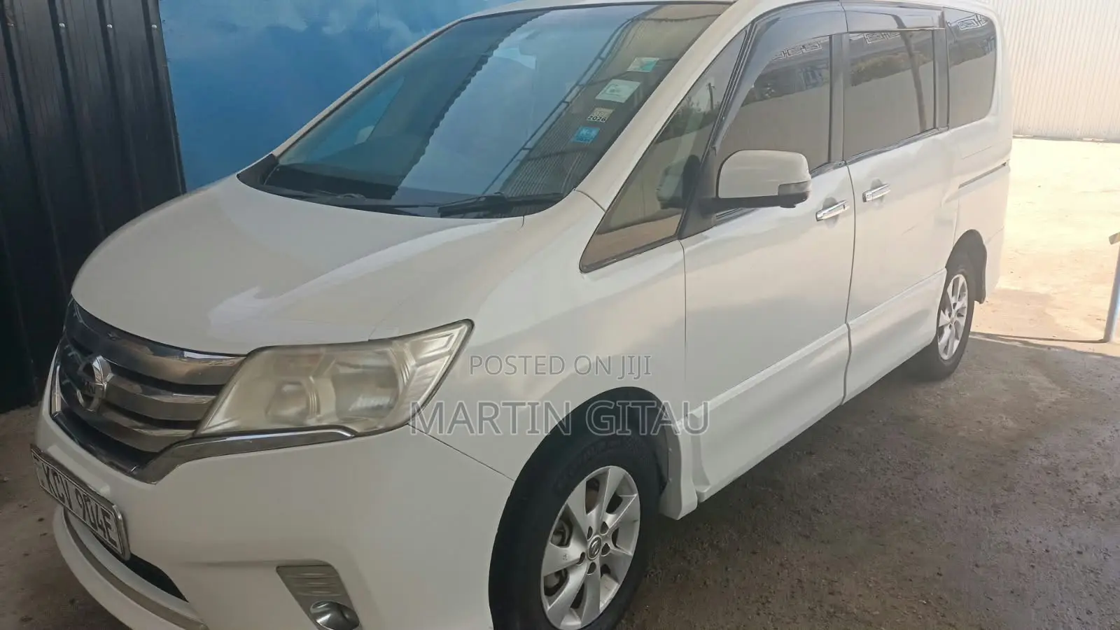 Nissan Serena 2012 White