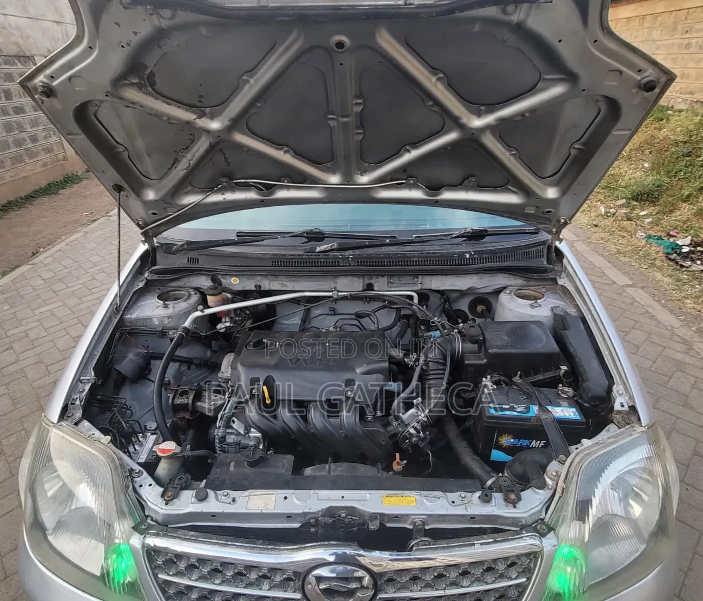 Toyota Corolla 2004 Silver