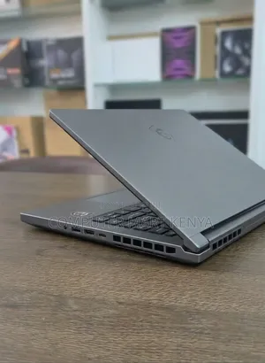 New Laptop MSI GS66 Stealth 11UH 16GB Intel Core i7 SSD 512GB