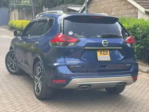 Nissan X-Trail 2.0 Hybrid FWD 2019 Blue