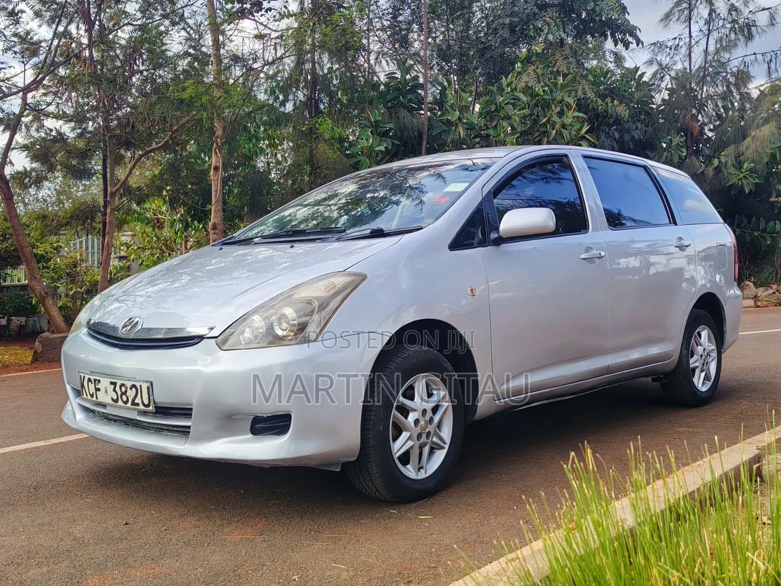Toyota Wish 2009 Silver