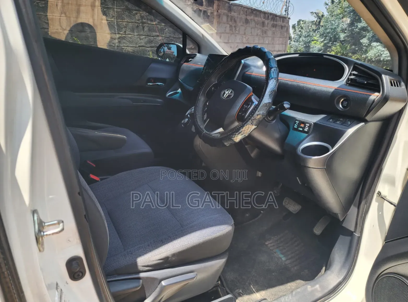 Toyota Sienta 2016 White