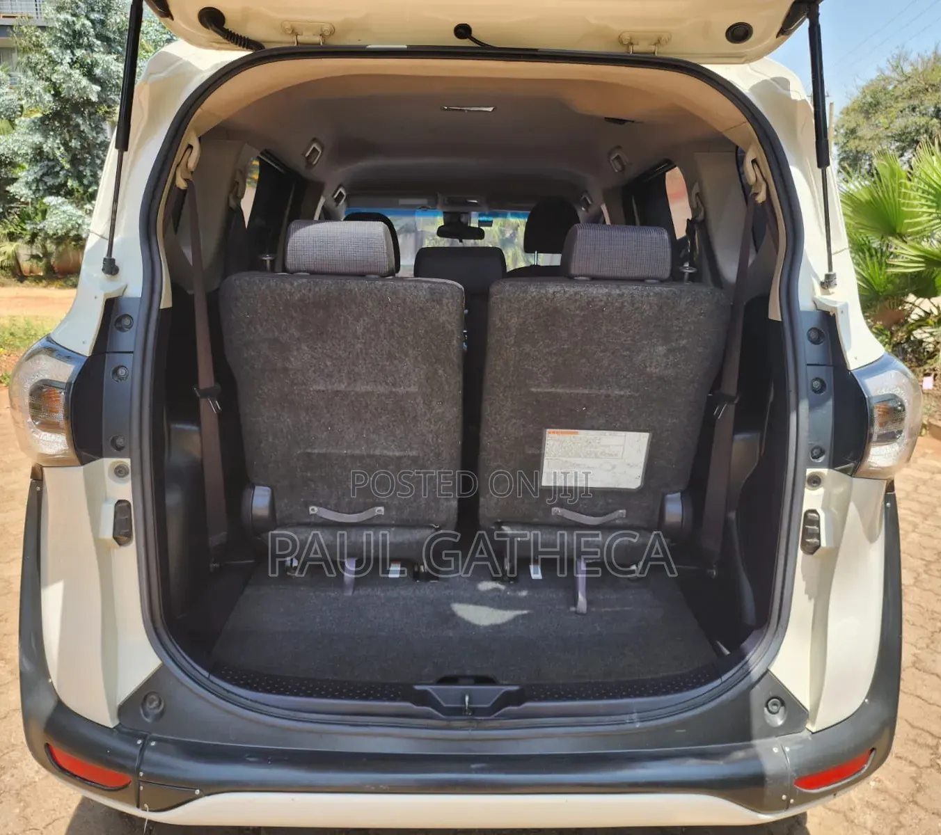 Toyota Sienta 2016 White