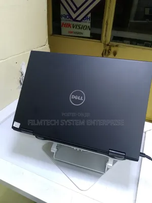 Laptop Dell Latitude 13 3380 8GB Intel Core i5 SSD 256GB