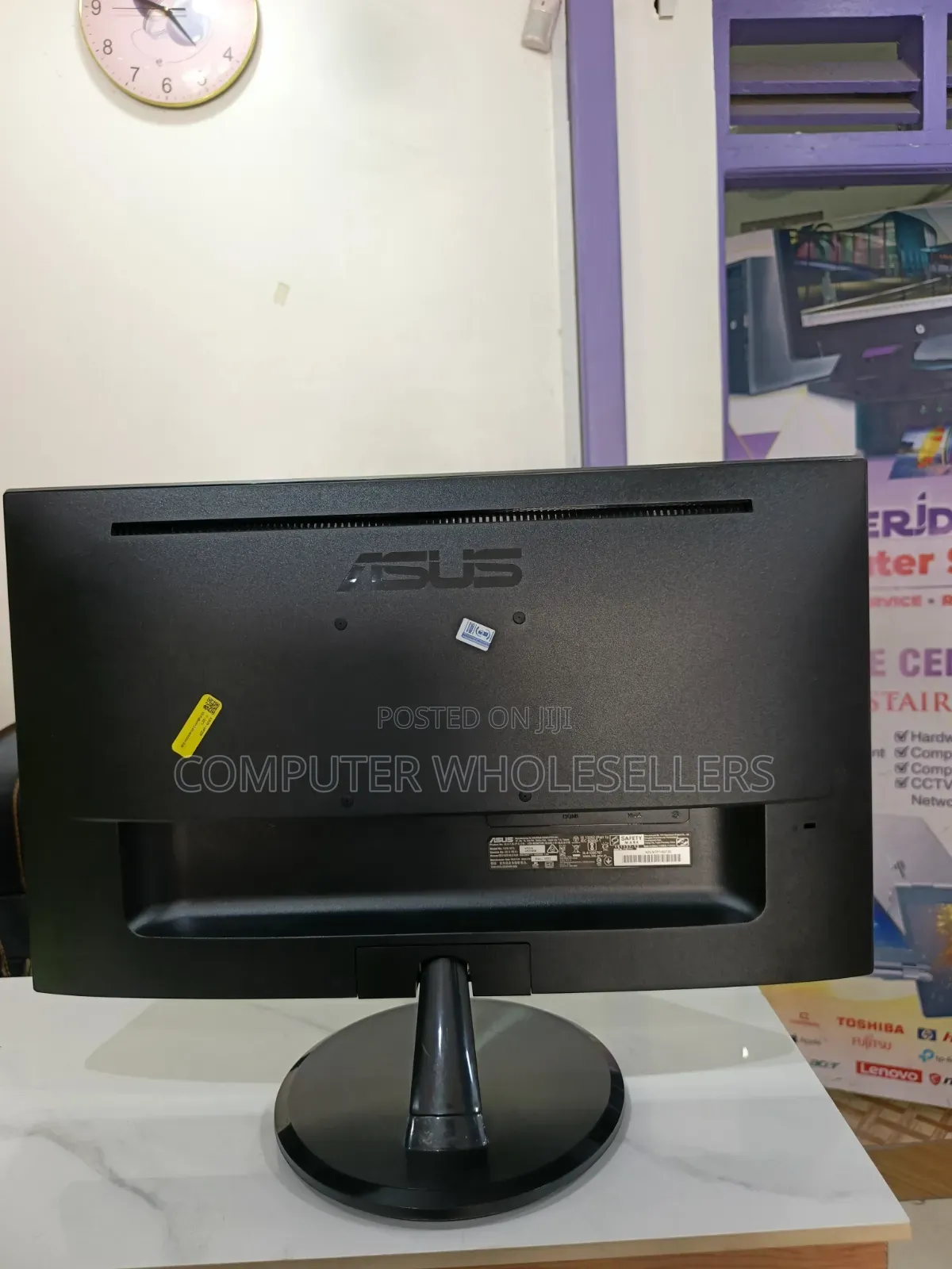 ASUS 22" Monitor