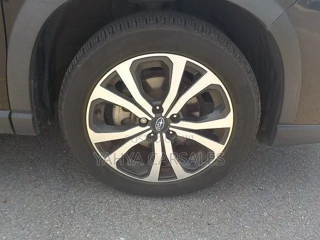Subaru Forester 2019 Black