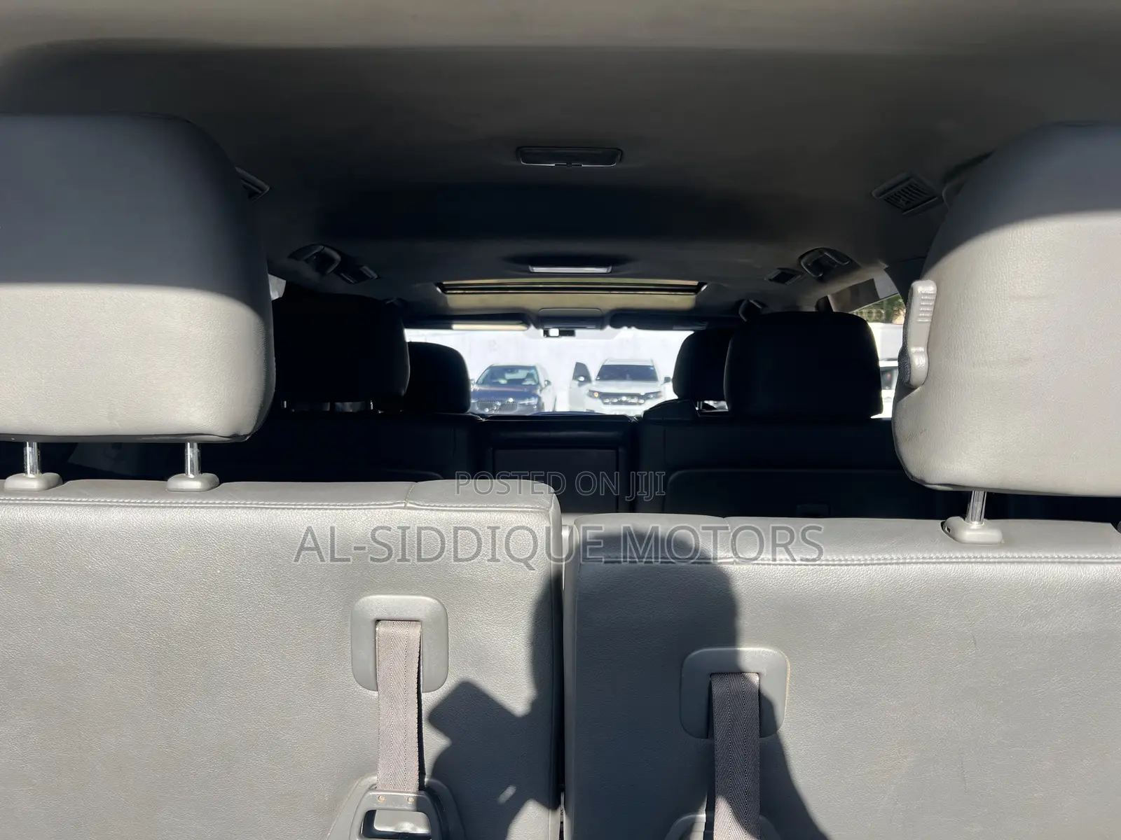 Toyota Land Cruiser 4.6 V8 VX-R 2012 White