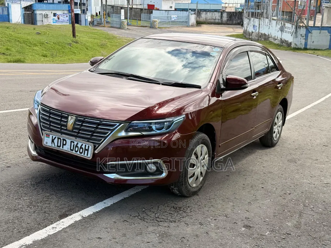 Toyota Premio 2017 Maroon