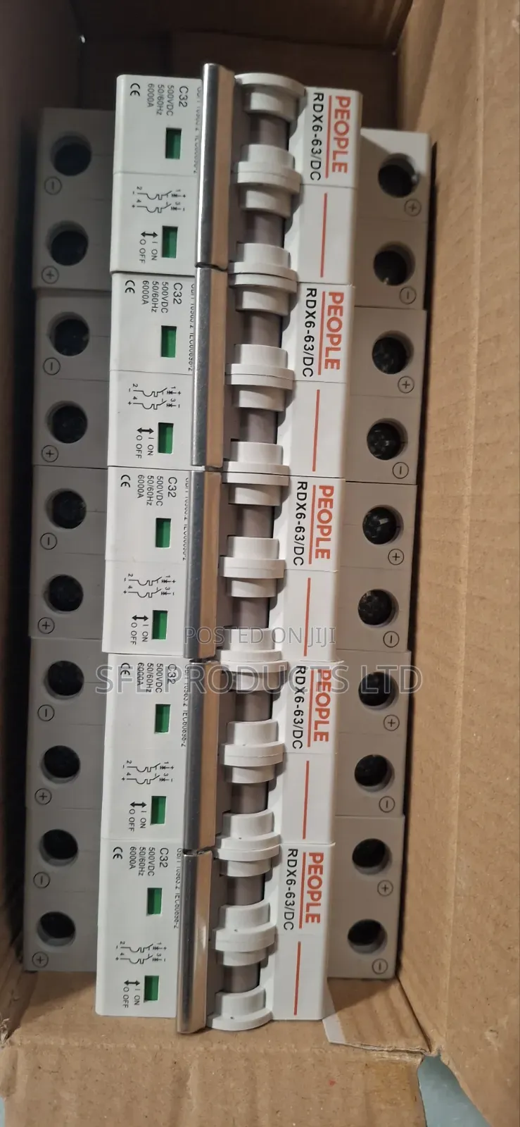 32A 2-Pole DC Solar Circuit Breaker