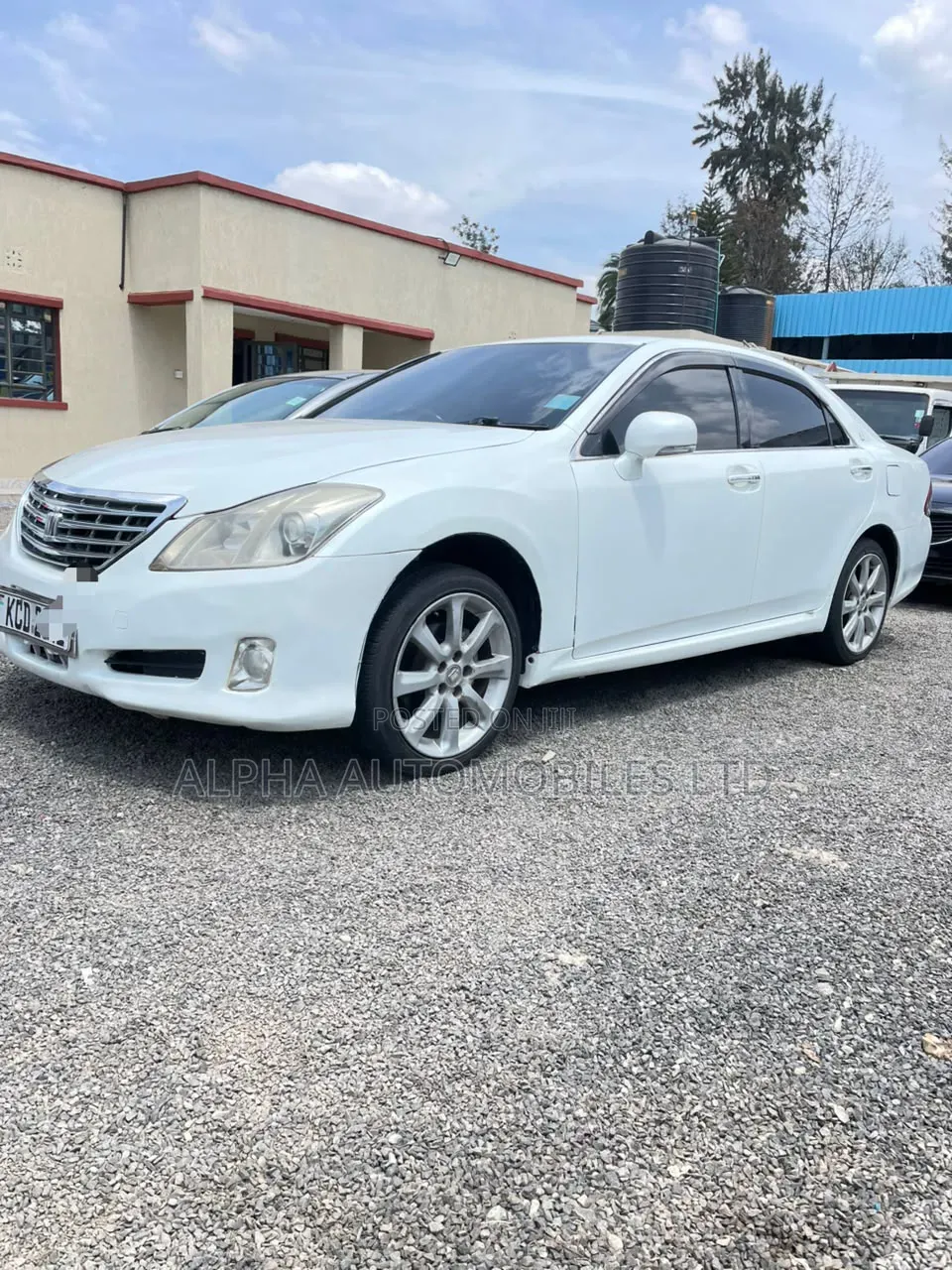 Toyota Crown 2008 White