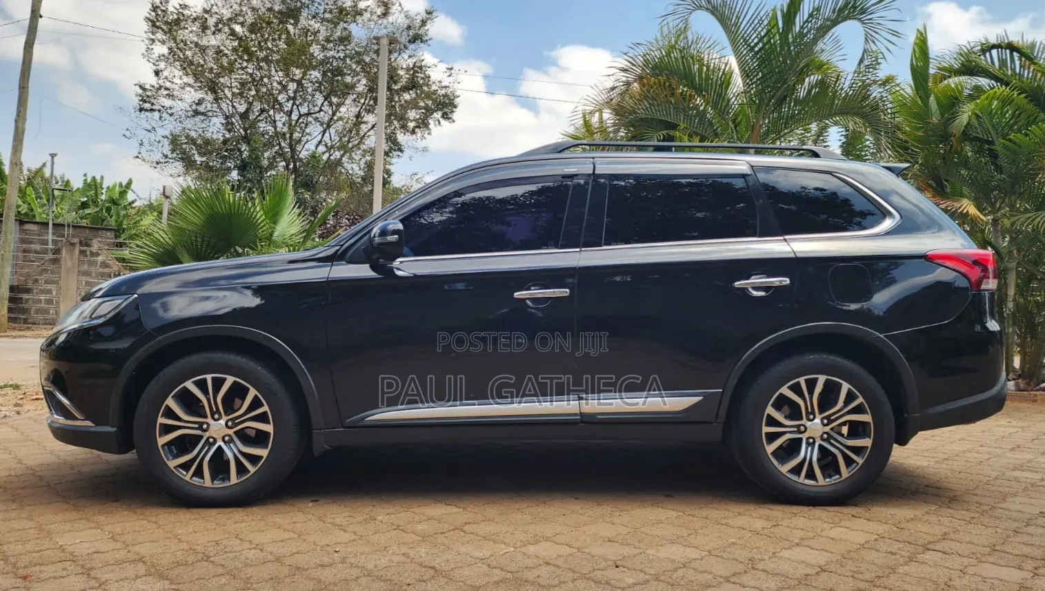 Mitsubishi Outlander 2015 Blue