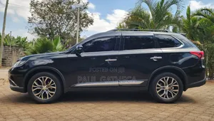 Mitsubishi Outlander 2015 Blue