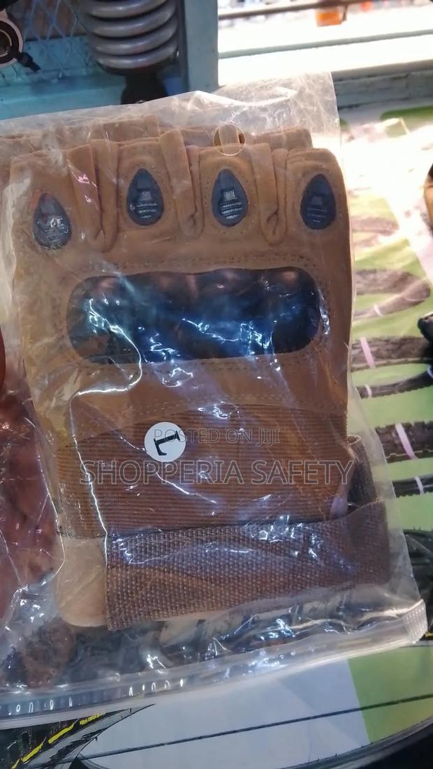 Tactical Gloves - thumbnail 2