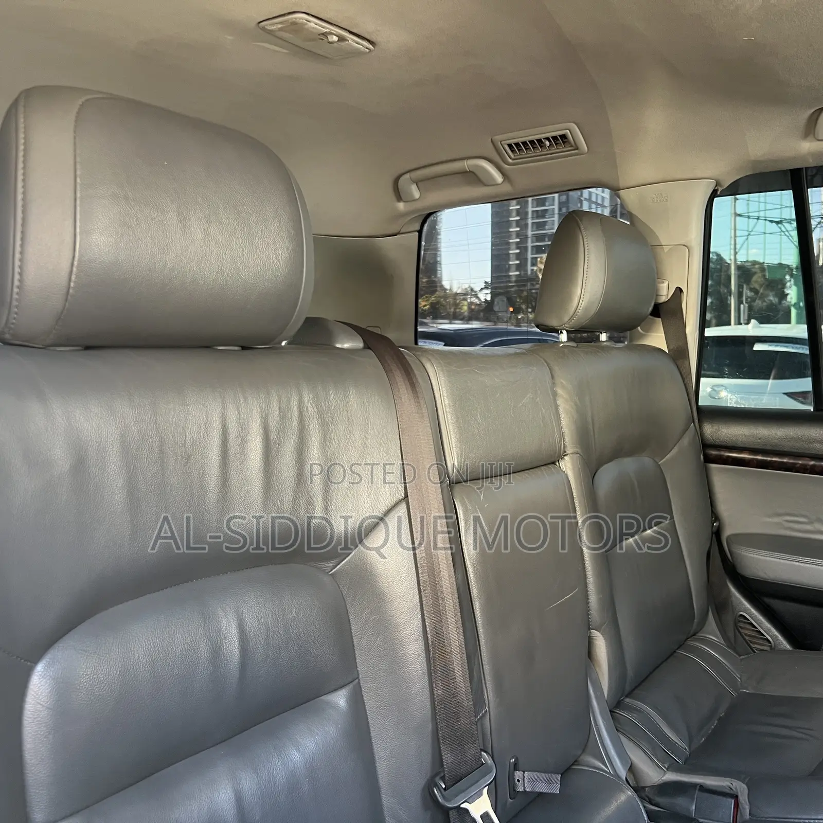 Toyota Land Cruiser 4.6 V8 VX-R 2012 White