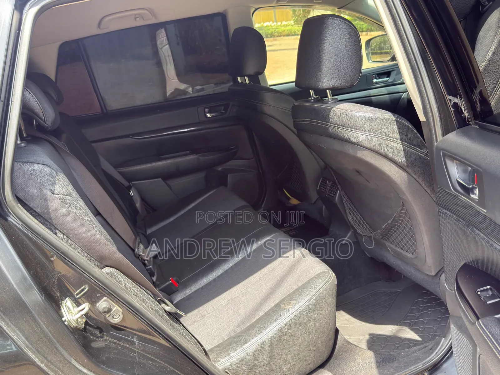 Subaru Legacy 2.5i Premium 2011 Black