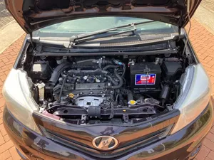 Toyota Vitz 2011