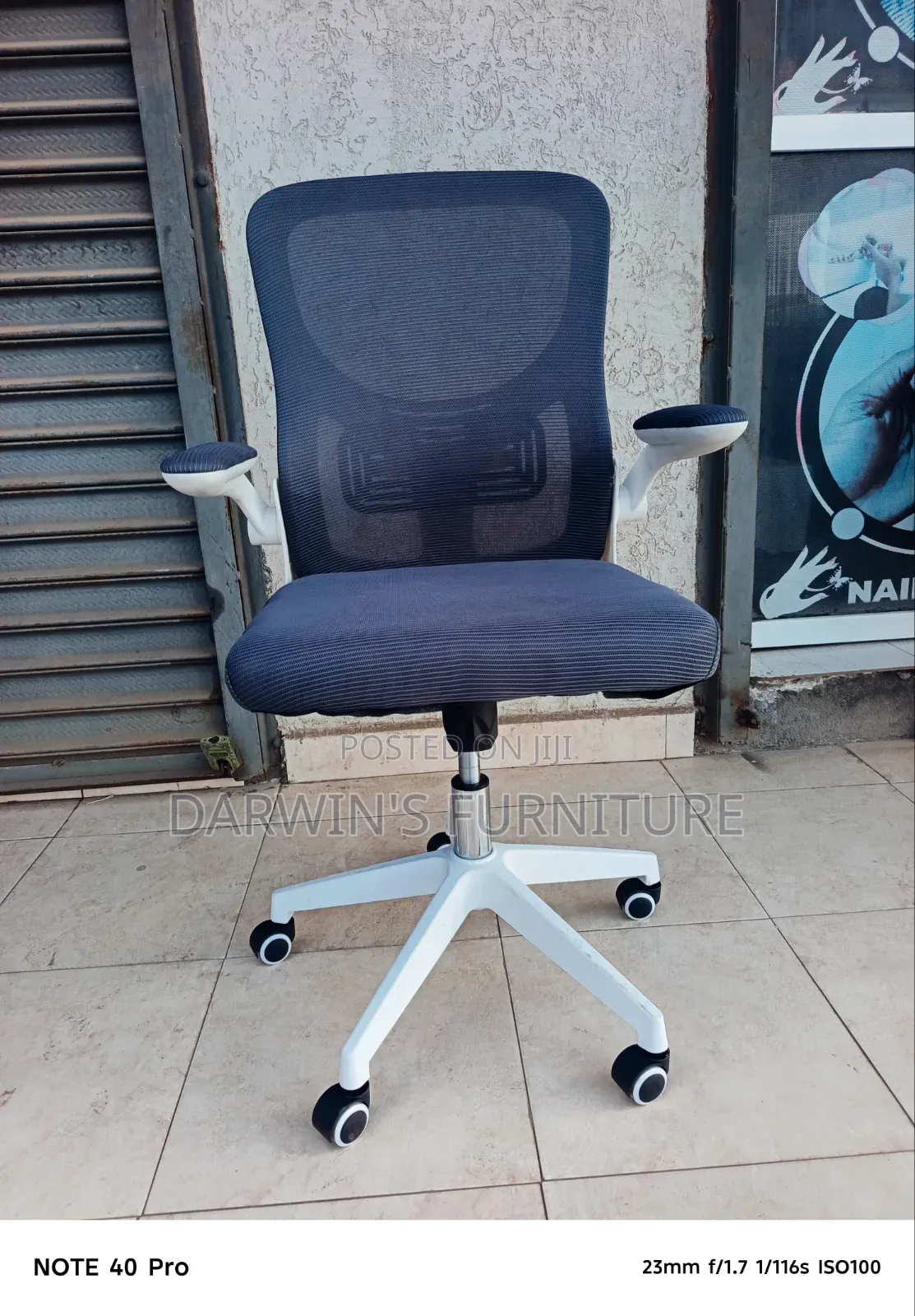 Semi Orthopedic Chair