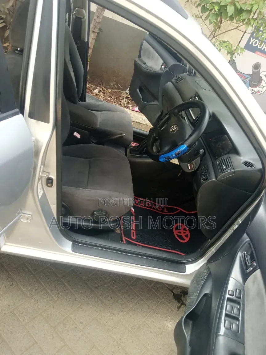 Toyota Corolla Fielder 2003 Silver