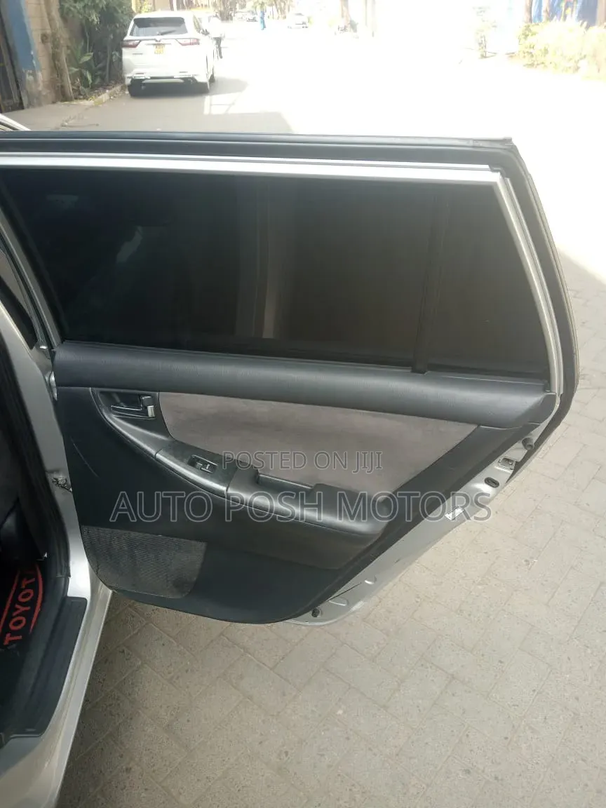 Toyota Corolla Fielder 2003 Silver