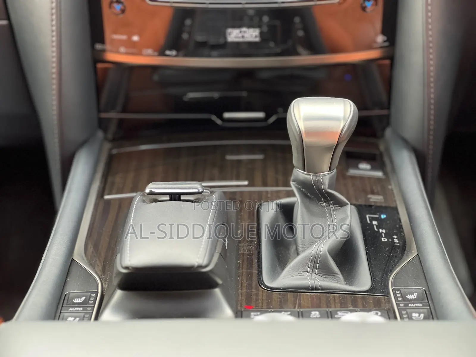Lexus LX 570 AWD 2019 Black