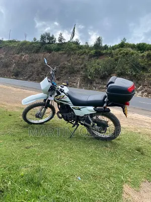 Yamaha DT175 2011 White