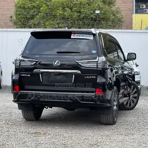 Lexus LX 570 AWD 2019 Black