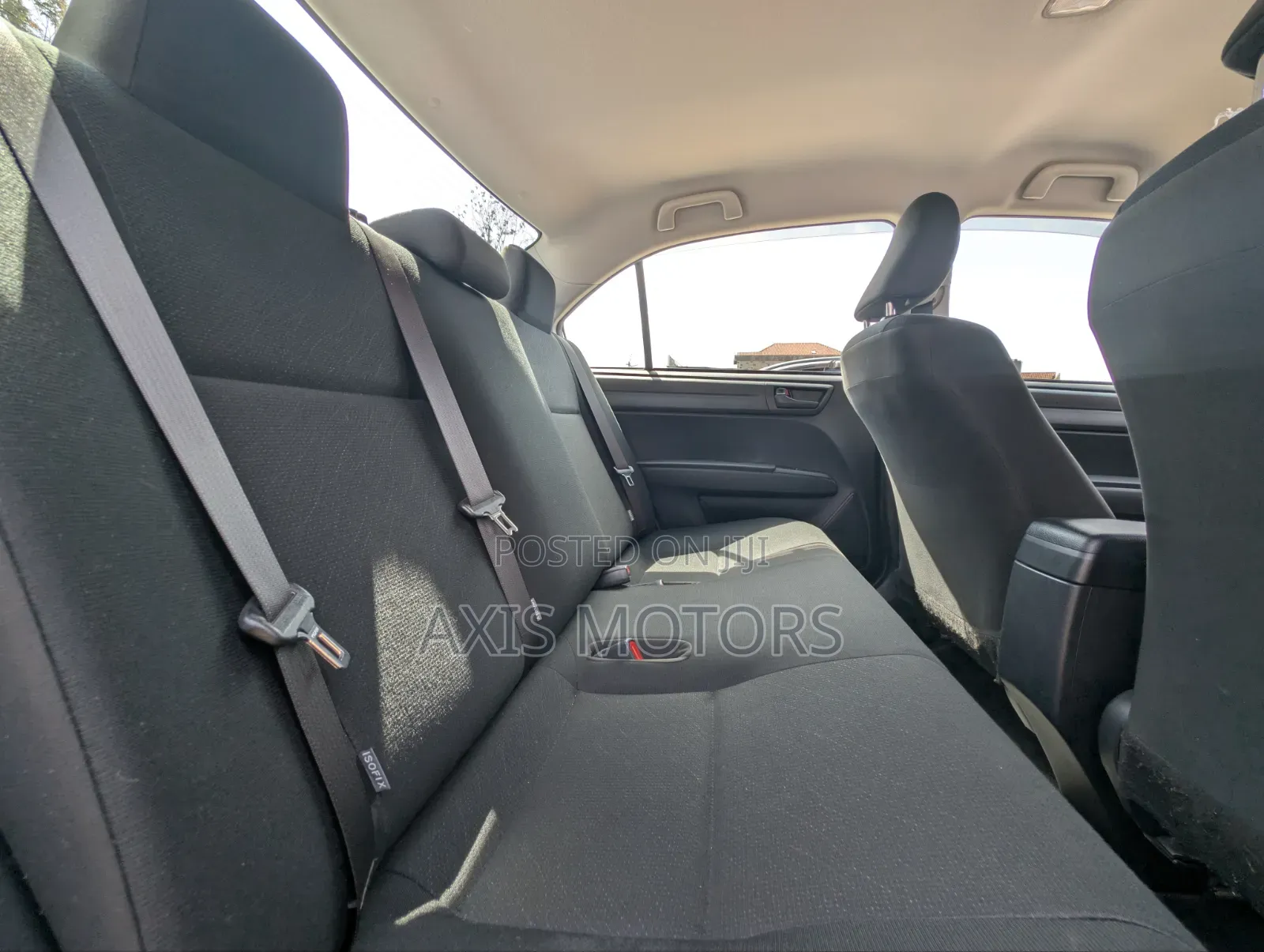 Toyota Axio 1.5 Hybrid 2WD 2020 White