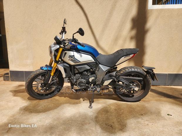 CFMoto 150NK 2024 Blue - main view