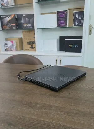 New Laptop MSI GS65 Stealth Thin 8RF 16GB Intel SSD 512GB