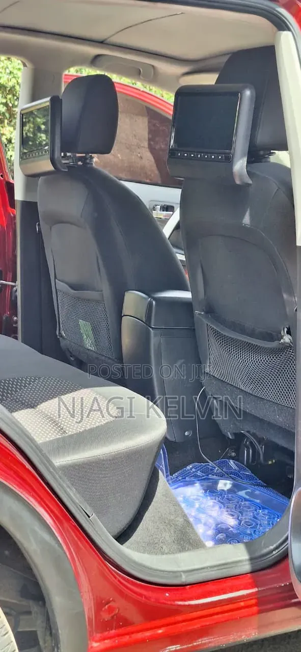 Nissan Dualis 2010 Red