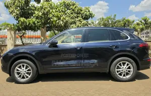 Porsche Cayenne 2020 Black