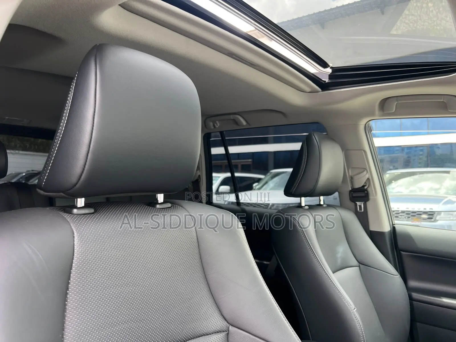 Toyota Land Cruiser Prado 2.7 2021 White
