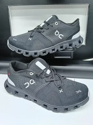 On Cloud X 3* Black  
 *Sizes* 38,39,40,41,42,43,44,45