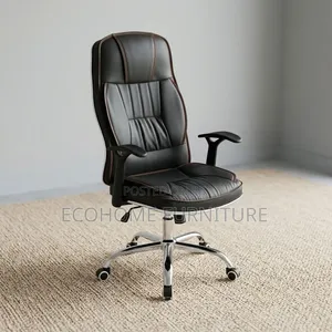 Executive Office Chair – Black Leather With Chrome Base1