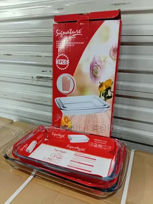 Signature Glass Baking Tray 2pcs+1 Glove (Brand New)