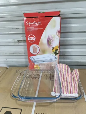Signature Glass Baking Tray 2pcs+1 Glove (Brand New)
