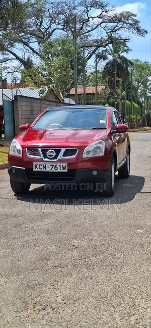 Nissan Dualis 2010 Red