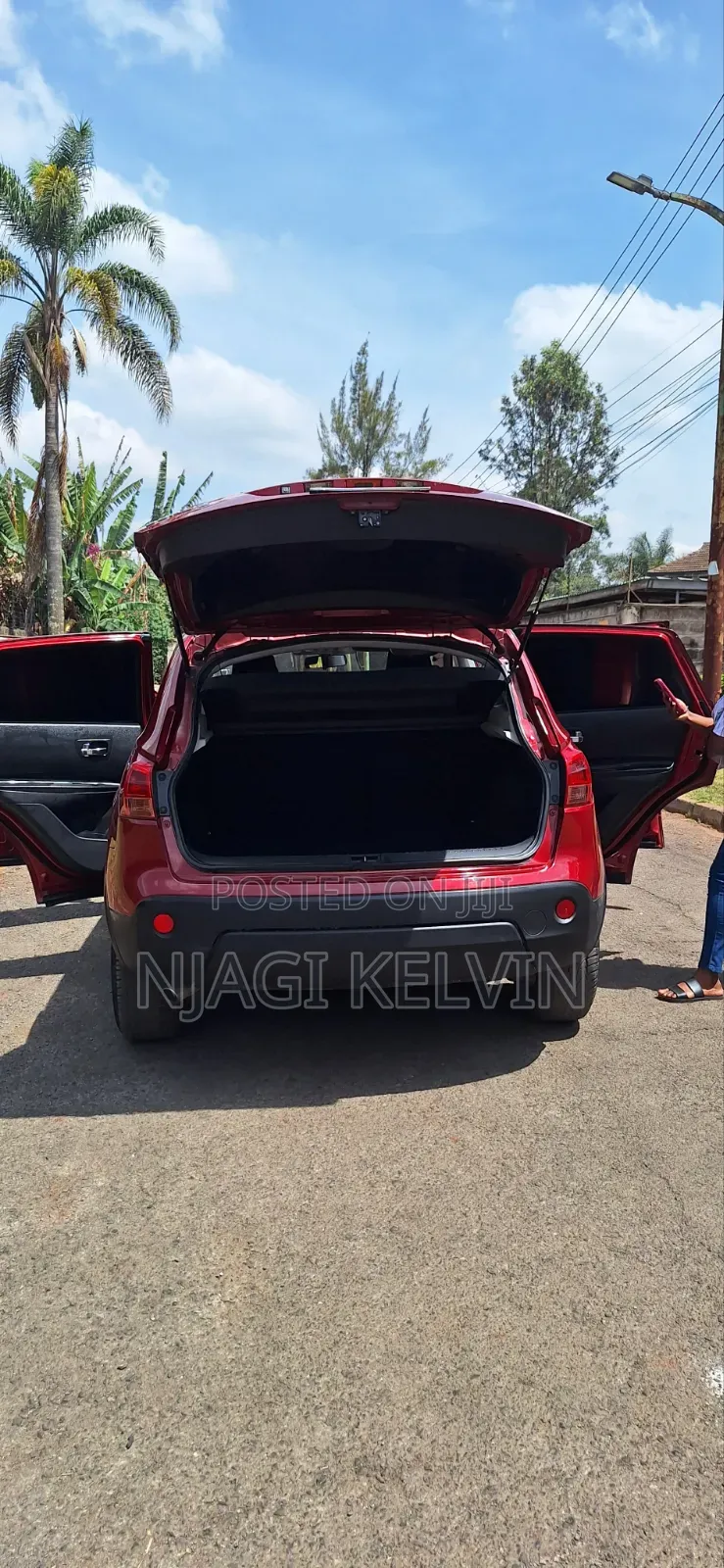 Nissan Dualis 2010 Red