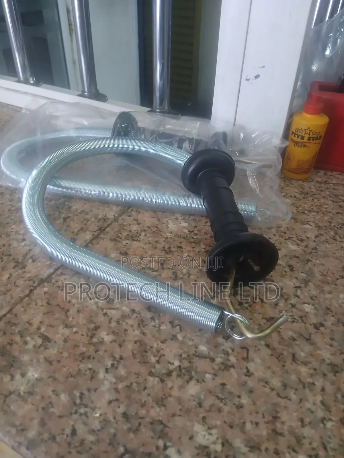 Electric Fence Gate Spring With Insulated Handle - Heavy Duty