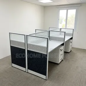 Office Workstation – 4-Person Partitioned Desk
