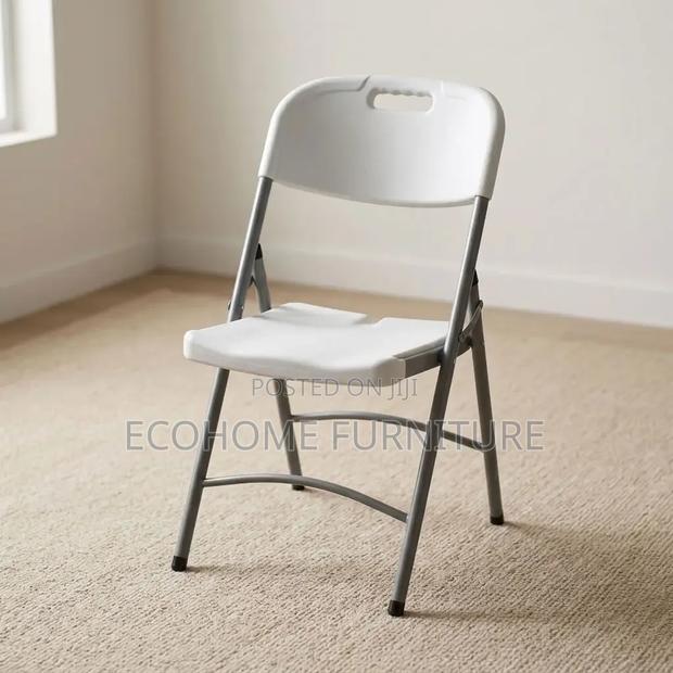 Folding Chair – White Portable Event Chair