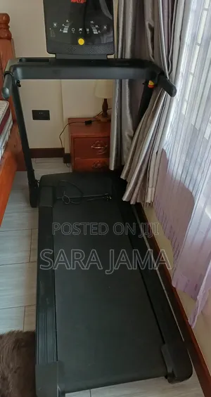 WNQ Fitness Treadmill