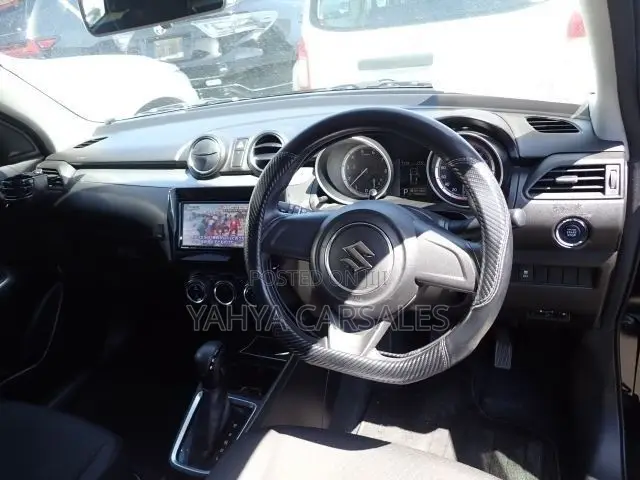 Suzuki Swift 2019 Black