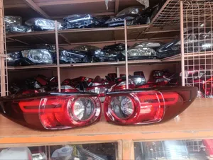Mazda Back Light CX 8
