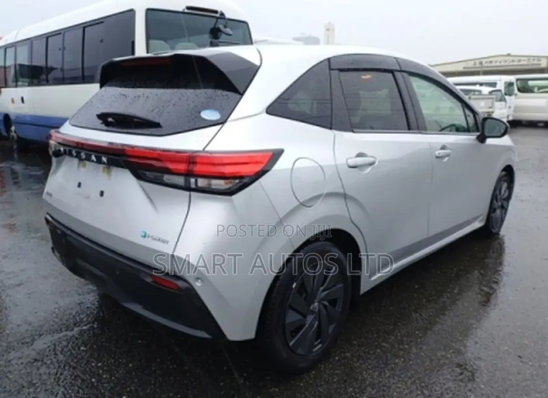 Nissan Note 1.2 Hybrid 2021 Silver