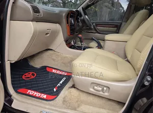 Toyota Land Cruiser Prado 2005 Maroon