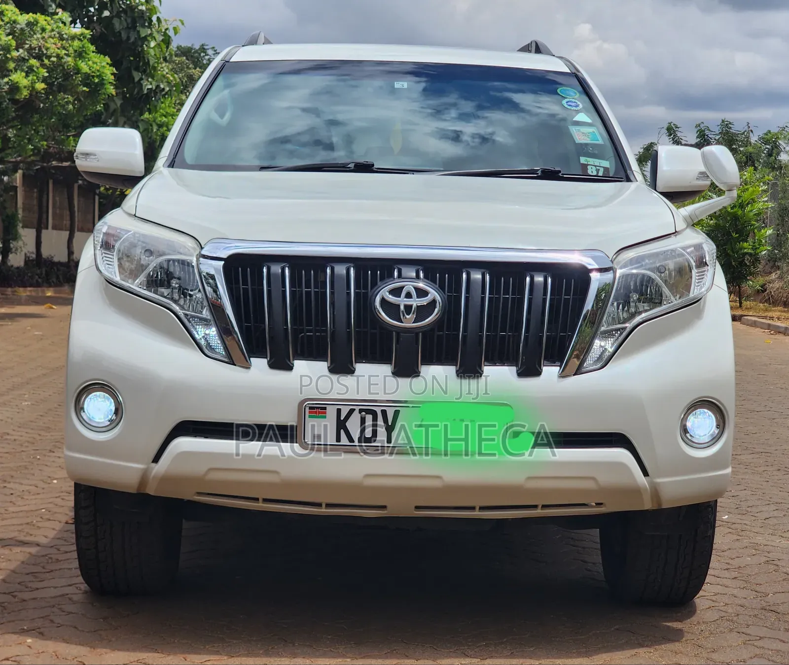 Toyota Land Cruiser Prado 2016 White