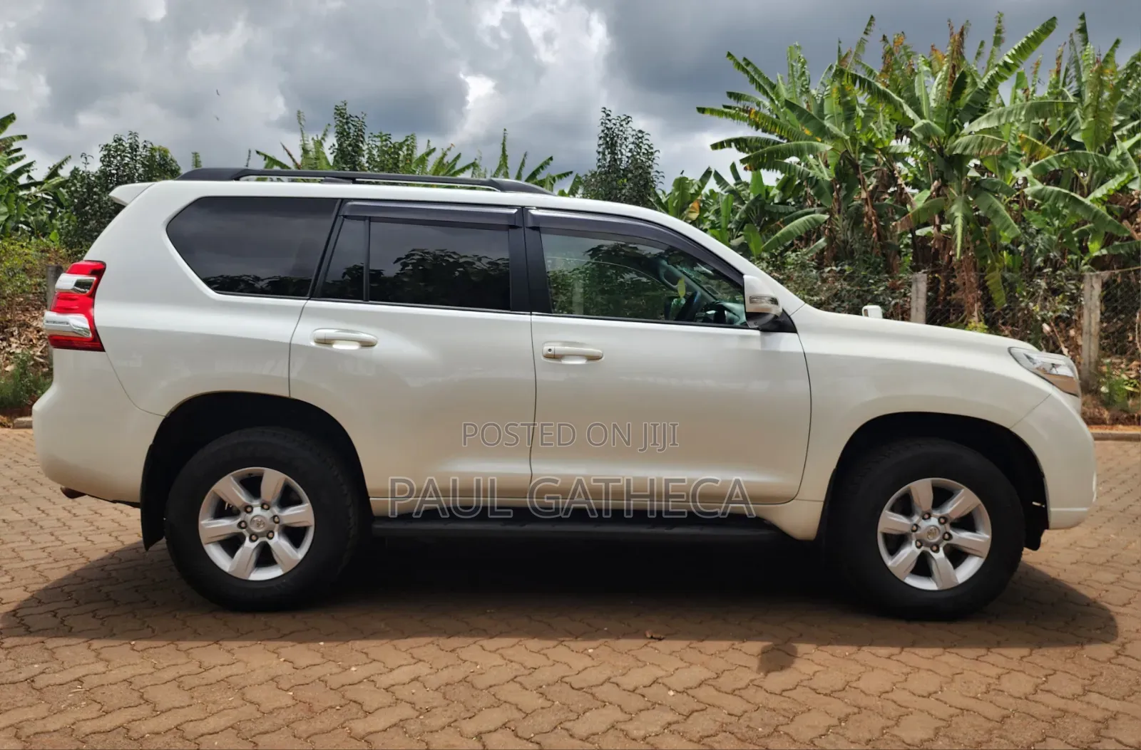 Toyota Land Cruiser Prado 2016 White